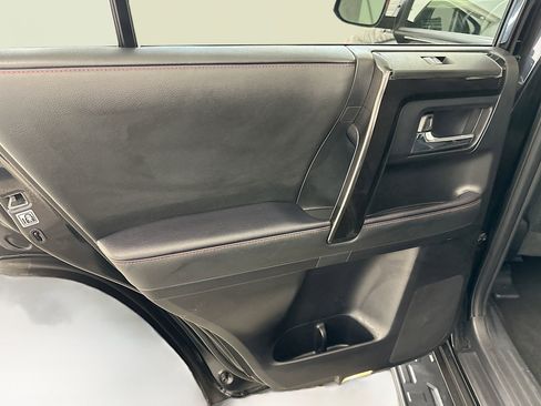 Used 2024 Toyota 4Runner TRD Off-Road image 27
