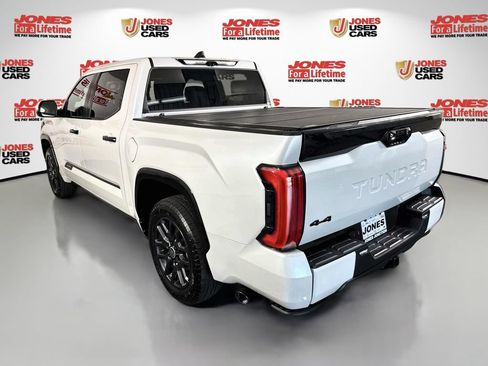 Used 2024 Toyota Tundra Platinum AWD/4WD image 2