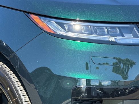 New 2026 Land Rover Range Rover Sport Dynamic SE image 12