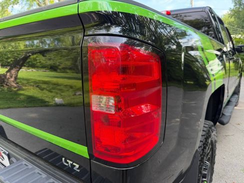 Used 2017 Chevrolet Silverado 2500 LTZ w/ Duramax Plus Package AWD/4WD image 79