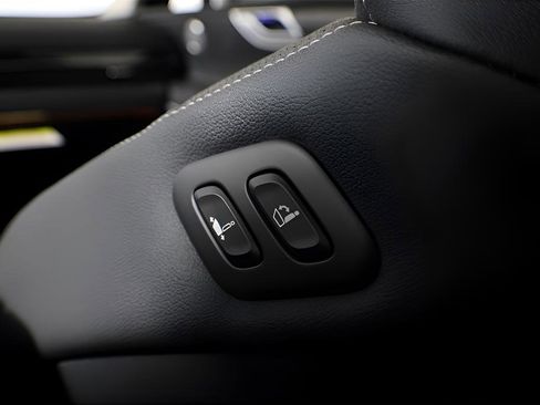 New 2025 Genesis GV70 3.5T Sport w/ Sport Advanced Package image 27