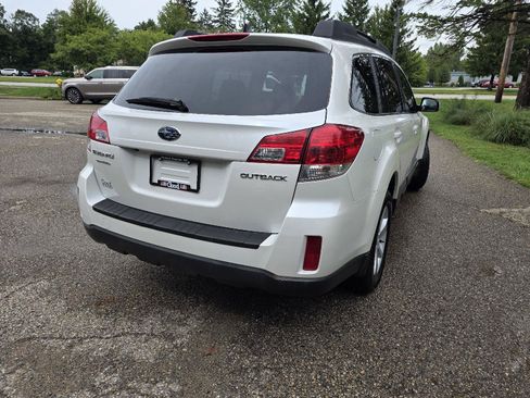 Used 2014 Subaru Outback 2.5i Limited AWD/4WD image 24