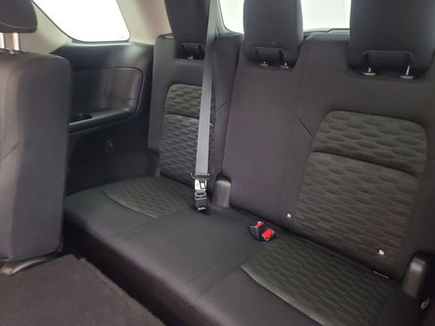 Used 2025 Nissan Pathfinder SV AWD/4WD image 20