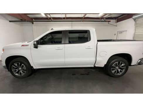 Used 2023 Chevrolet Silverado 1500 LT image 5