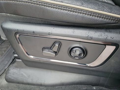 Used 2022 RAM 1500 Limited AWD/4WD image 21