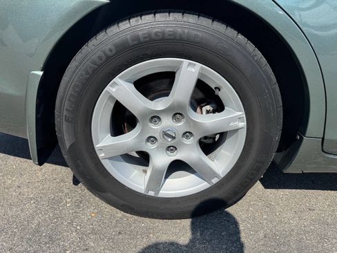 Used 2005 Nissan Altima 2.5 FWD image 18