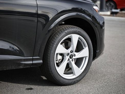 New 2025 Audi Q5 Premium Plus image 5