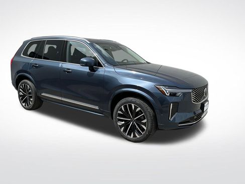 New 2026 Volvo XC90 B6 Plus w/ Protection Package AWD/4WD image 7