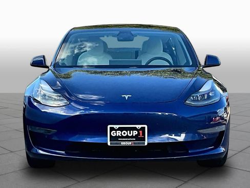 Used 2021 Tesla Model 3 Standard Range Plus RWD image 3