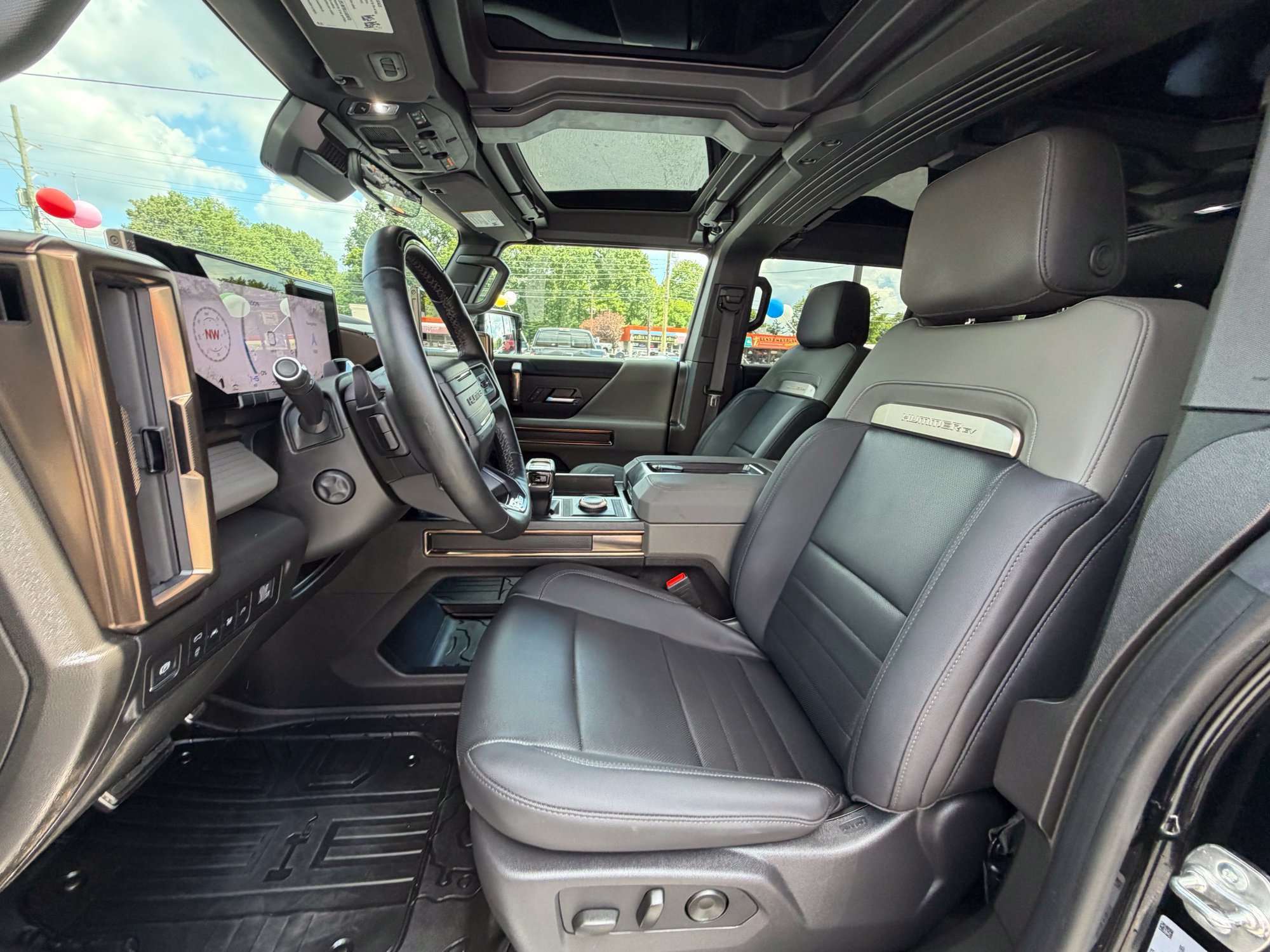 Used 2024 GMC Hummer EV 2X w/ Extreme Off-Road Package AWD/4WD image 20