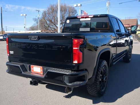 New 2026 Chevrolet Silverado 2500 LTZ w/ Trail Boss Package AWD/4WD image 8