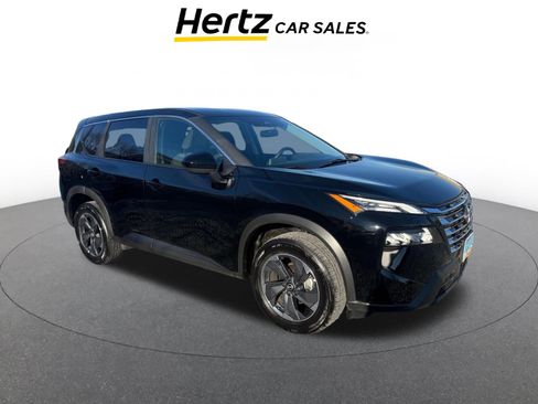 Used 2025 Nissan Rogue SV image 1