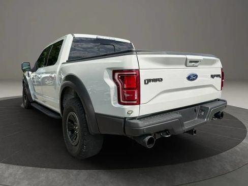 Used 2017 Ford F150 Raptor w/ Equipment Group 802A Luxury AWD/4WD image 7