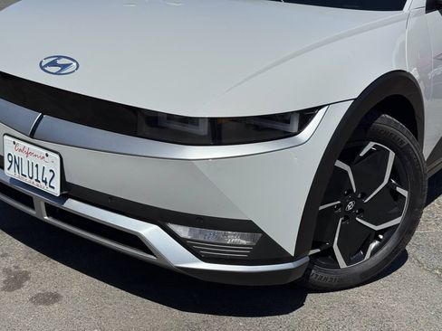 Used 2024 Hyundai Ioniq 5 SEL RWD image 3