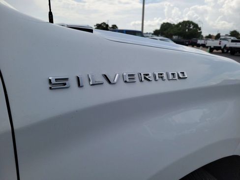 Certified 2022 Chevrolet Silverado 1500 Custom RWD image 30