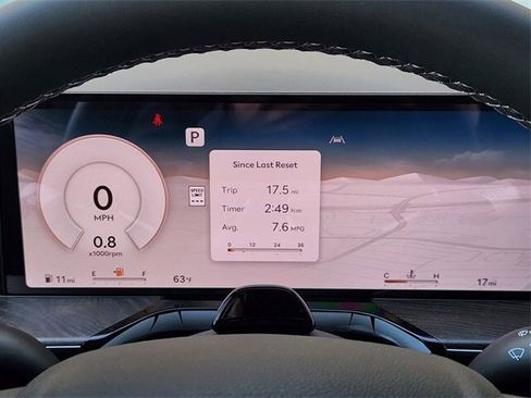 Used 2025 Genesis GV80 2.5T Prestige image 11