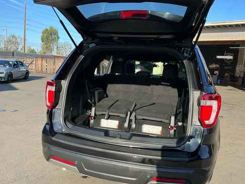Used 2019 Ford Explorer XLT image 26