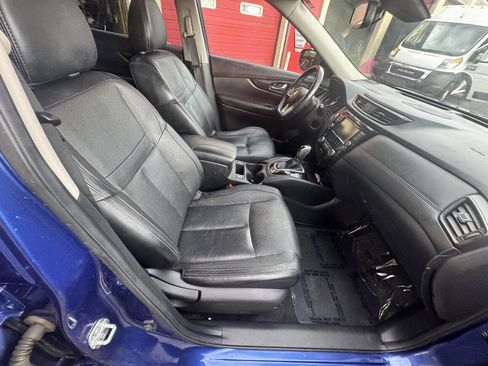 Used 2018 Nissan Rogue SL image 31