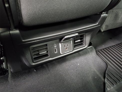 New 2026 GMC Sierra 1500 Elevation image 26