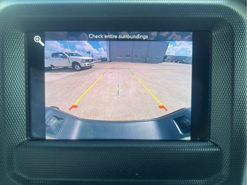 Used 2023 Jeep Gladiator Sport AWD/4WD image 41