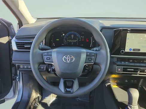 Used 2026 Toyota Camry LE image 15