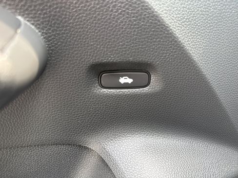 Used 2024 Honda Civic Sport image 13