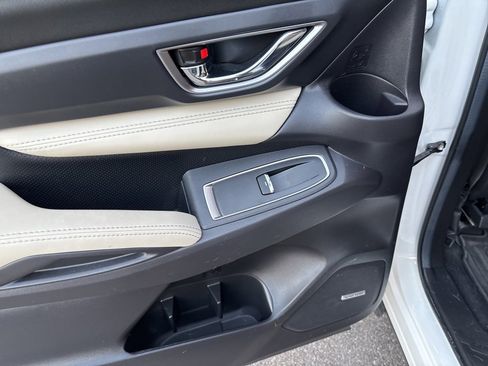 Used 2024 Subaru Ascent Limited w/ Technology Package image 7