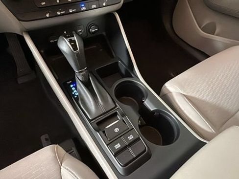Used 2020 Hyundai Tucson Sport FWD image 21