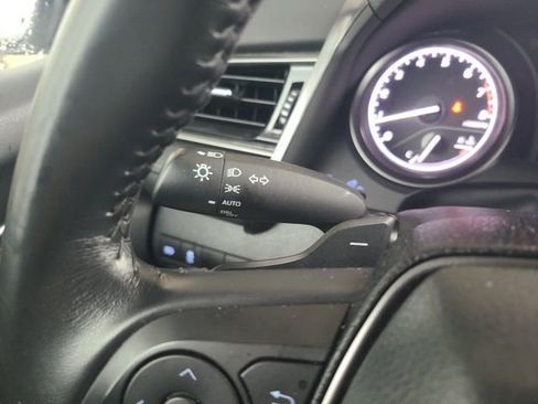 Used 2024 Toyota Camry SE image 22