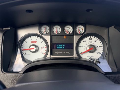 Used 2010 Ford F150 Raptor AWD/4WD image 38