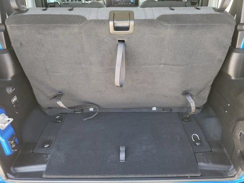 Used 2024 Jeep Wrangler Sport AWD/4WD image 11