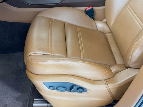 Certified 2023 Porsche Cayenne S Platinum image 14