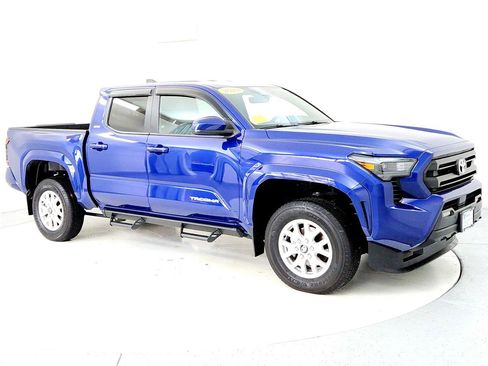 Certified 2024 Toyota Tacoma SR5 image 7