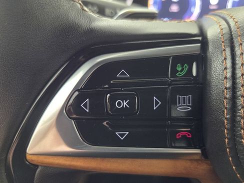 Used 2024 Jeep Grand Cherokee Summit AWD/4WD image 20