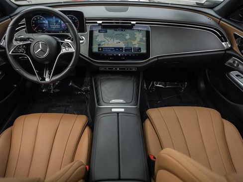Certified 2024 Mercedes-Benz E 350 4MATIC Sedan image 24