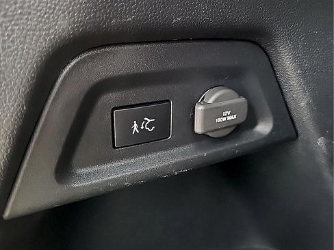 Used 2024 Honda Pilot Touring image 30