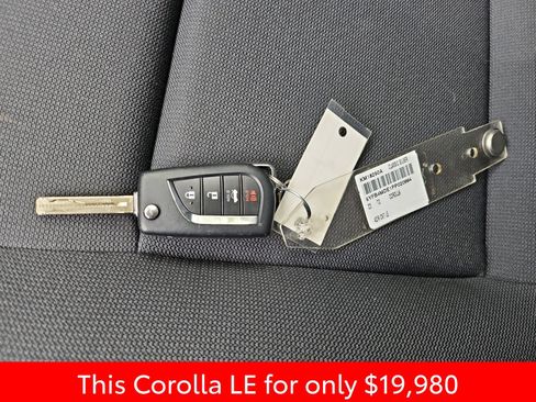 Used 2023 Toyota Corolla LE FWD image 20