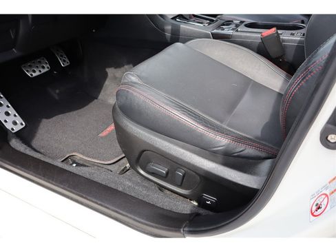 Used 2018 Subaru WRX Limited AWD/4WD image 17