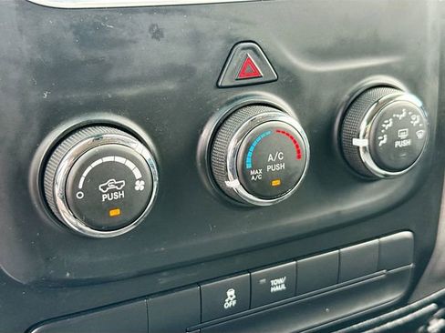 Used 2018 RAM 1500 Tradesman w/ Protection Group AWD/4WD image 15