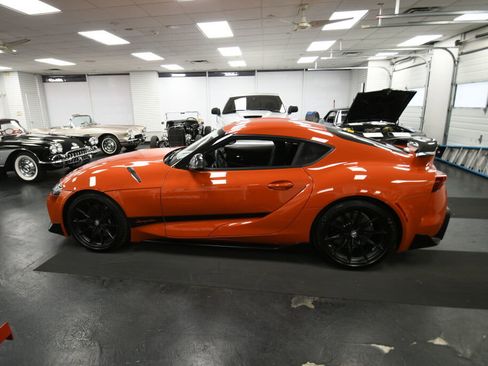 Used 2024 Toyota Supra RWD image 5