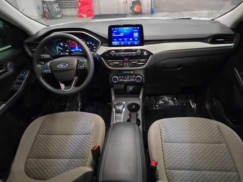 Used 2022 Ford Escape SE image 31