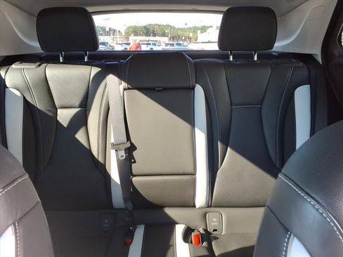 Used 2025 Buick Envision Sport Touring image 14