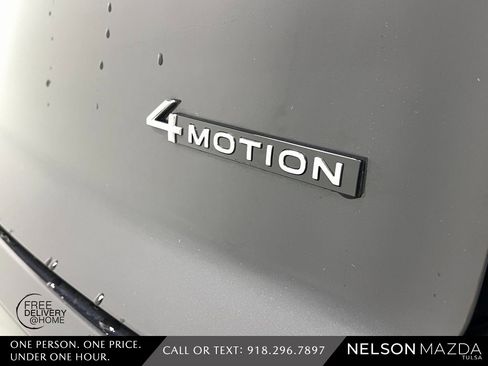 Used 2025 Volkswagen Atlas Cross Sport SEL Premium R-Line image 15