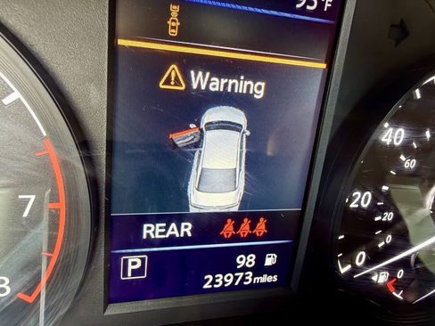 Used 2023 Nissan Altima 2.5 S FWD image 15