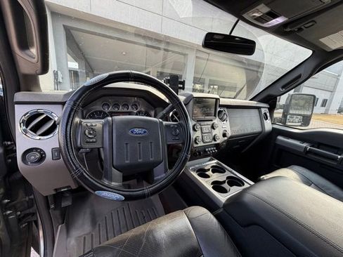 Used 2013 Ford F250 Lariat w/ Lariat Ultimate Pkg image 11