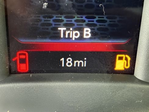 New 2026 RAM 3500 Big Horn AWD/4WD image 26
