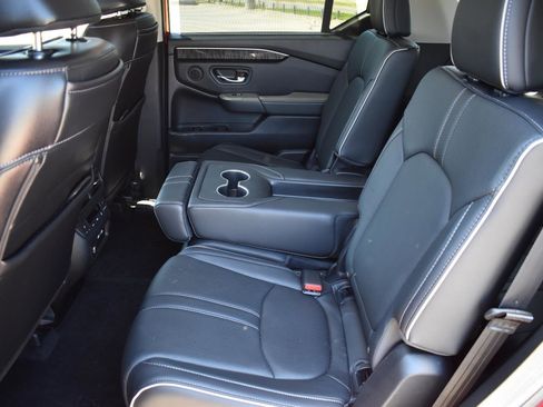Used 2023 Honda Pilot Elite image 20