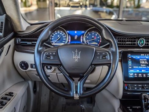 Used 2018 Maserati Quattroporte S GranLusso RWD image 31