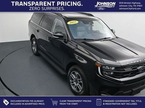 Certified 2025 Ford Expedition Active AWD/4WD image 1