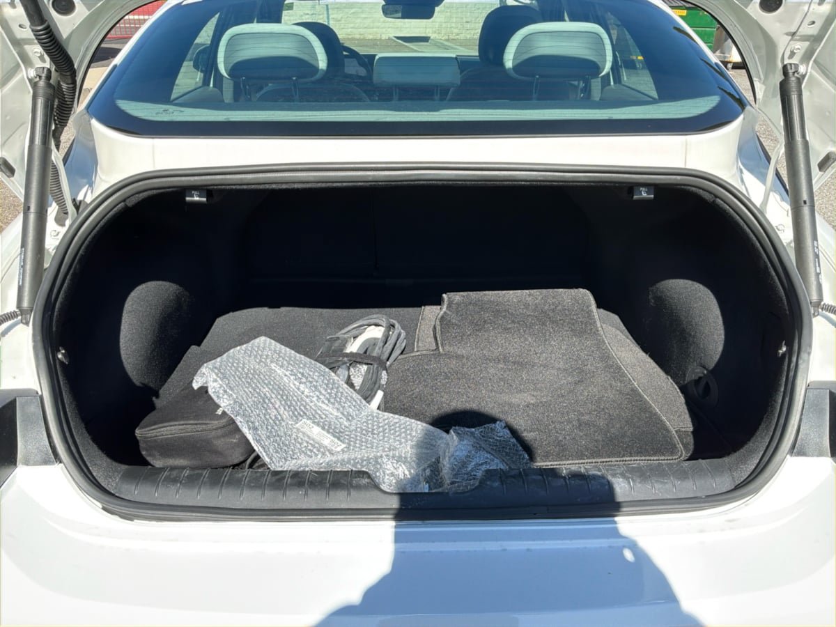 Used 2023 Hyundai Ioniq 6 SEL RWD image 22